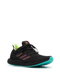 schwarze Sportschuhe von adidas