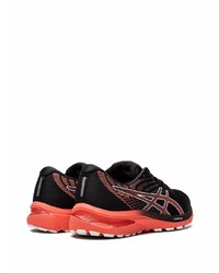 schwarze Sportschuhe von Asics