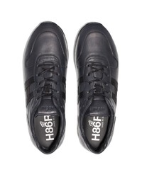 schwarze Sportschuhe von Hogan