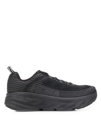 schwarze Sportschuhe von Hoka One One