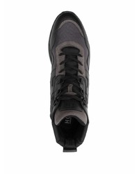 schwarze Sportschuhe von Hogan