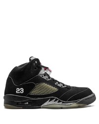 schwarze Sportschuhe von Jordan