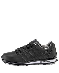 schwarze Sportschuhe von K-Swiss