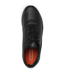 schwarze Sportschuhe von Tommy Hilfiger