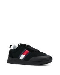 schwarze Sportschuhe von Tommy Jeans