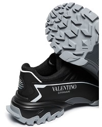 schwarze Sportschuhe von Valentino Garavani