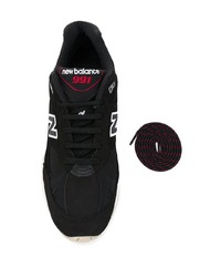 schwarze Sportschuhe von New Balance