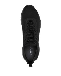 schwarze Sportschuhe von Geox