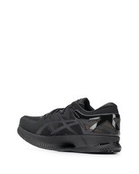 schwarze Sportschuhe von Asics