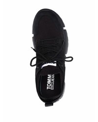 schwarze Sportschuhe von Tommy Hilfiger