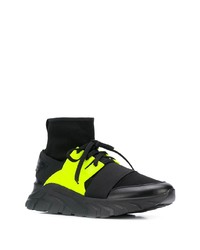 schwarze Sportschuhe von John Richmond