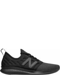 schwarze Sportschuhe von New Balance