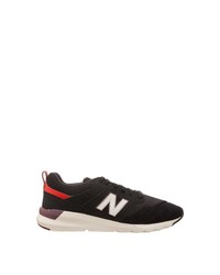 schwarze Sportschuhe von New Balance