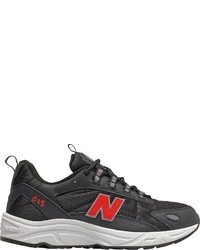 schwarze Sportschuhe von New Balance