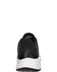 schwarze Sportschuhe von New Balance