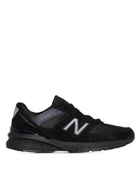 schwarze Sportschuhe von New Balance