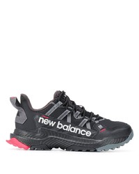 schwarze Sportschuhe von New Balance