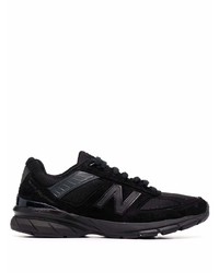 schwarze Sportschuhe von New Balance