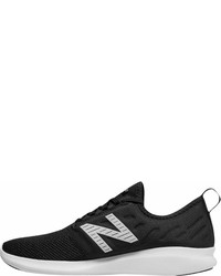 schwarze Sportschuhe von New Balance