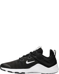 schwarze Sportschuhe von Nike