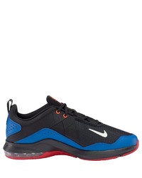 schwarze Sportschuhe von Nike