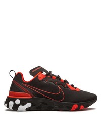 schwarze Sportschuhe von Nike