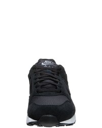 schwarze Sportschuhe von Nike Sportswear