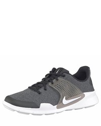 schwarze Sportschuhe von Nike Sportswear