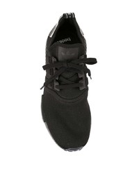 schwarze Sportschuhe von adidas