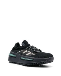 schwarze Sportschuhe von adidas