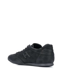 schwarze Sportschuhe von Hogan