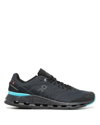 schwarze Sportschuhe von ON Running