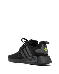 schwarze Sportschuhe von adidas