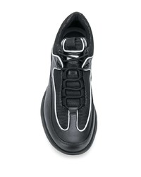 schwarze Sportschuhe von Camper