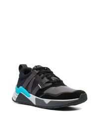 schwarze Sportschuhe von Diesel