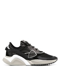 schwarze Sportschuhe von Philippe Model Paris