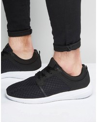 schwarze Sportschuhe von Pull&Bear