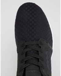 schwarze Sportschuhe von Pull&Bear