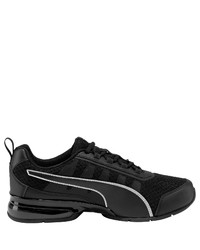 schwarze Sportschuhe von Puma