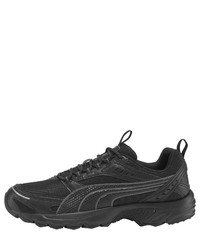 schwarze Sportschuhe von Puma