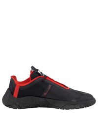 schwarze Sportschuhe von Puma