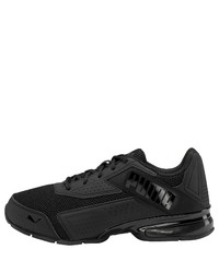 schwarze Sportschuhe von Puma