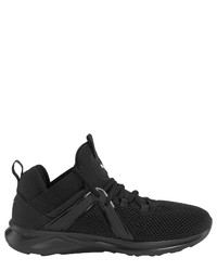 schwarze Sportschuhe von Puma