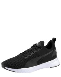 schwarze Sportschuhe von Puma