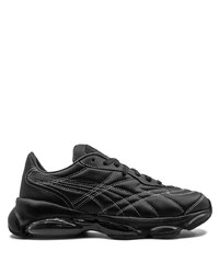 schwarze Sportschuhe von Puma