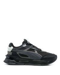 schwarze Sportschuhe von Puma