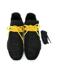 schwarze Sportschuhe von Adidas By Pharrell Williams