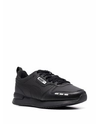 schwarze Sportschuhe von Puma