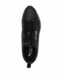 schwarze Sportschuhe von Puma