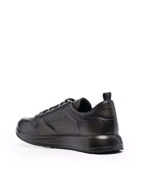 schwarze Sportschuhe von Officine Creative